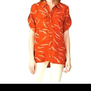 Equipment Silk Button down